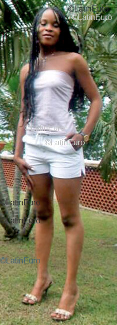 Date this pretty Any Country girl Laure from  A9521