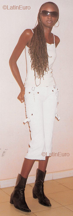 Date this athletic Any Country girl Oumi from  A9560