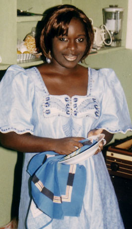 Date this athletic Any Country girl Manouche from  A9841