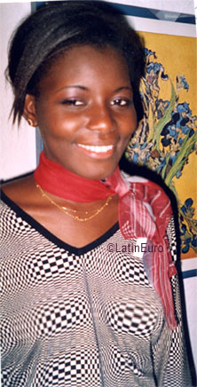 Date this attractive Switzerland girl Racky from  A9873