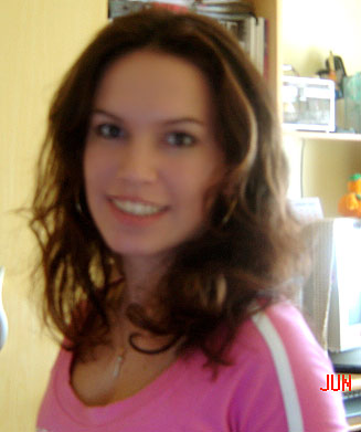 Date this attractive Brazil girl Thais from PORTO ALEGRE B5016