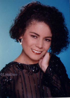 Date this cute Brazil girl Laisa from PORTO ALEGRE B7887