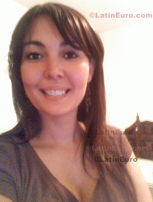 Date this stunning Mexico girl Sandra from Guadalajara N-1005