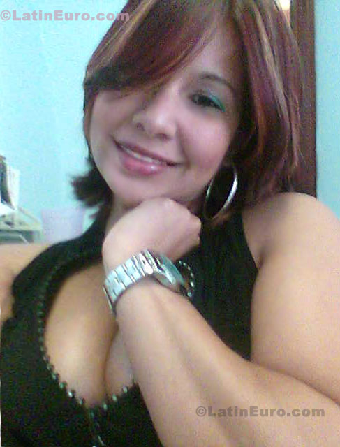 Date this nice looking Any Country girl Angela from  N-1069