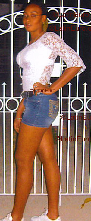 Date this tall Jamaica girl Alicia from Kingston N-112