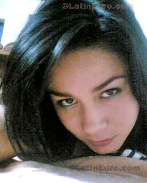 Date this sultry Peru girl Karen from Bagua Grande N-1147