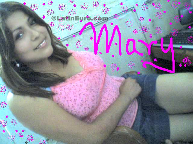 Date this nice looking Any Country girl Marisol from Lima N-1410