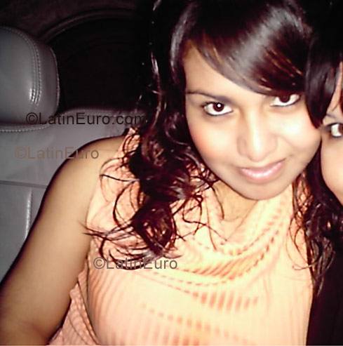 Date this sensual Any Country girl Pamela from  N-264