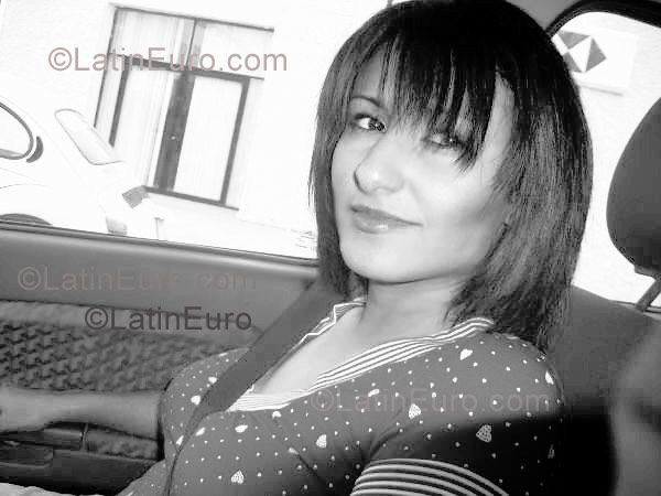 Date this tall Mexico girl Edna from  N-358