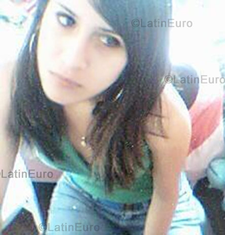 Date this happy Peru girl Graciela from Lima N-406