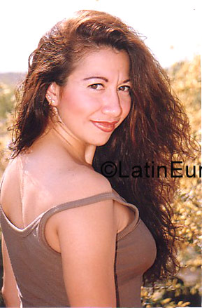 Date this happy Any Country girl Maribel from  N-448