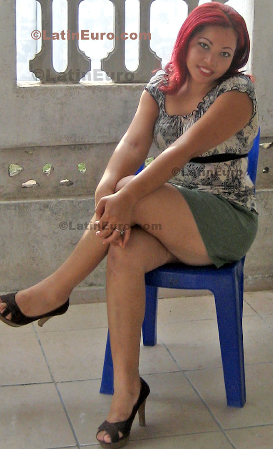 Date this cute Any Country girl Sheyli from  N-472