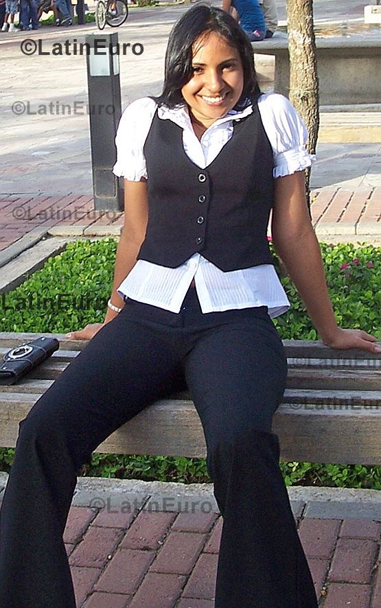 Date this passionate Honduras girl Mirian from  N-491