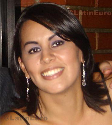 Date this passionate Honduras girl Antonia- from Tegucigalpa N-667