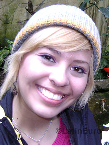 Date this foxy Mexico girl Martha from Matamoros N-709