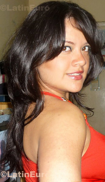 Date this cute Peru girl Cynthia from Lima N-888