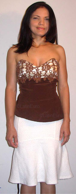 Date this georgeous Venezuela girl Ana from  N1258