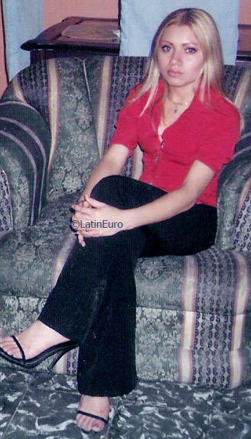 Date this funny Honduras girl Karen from Choloma N1648