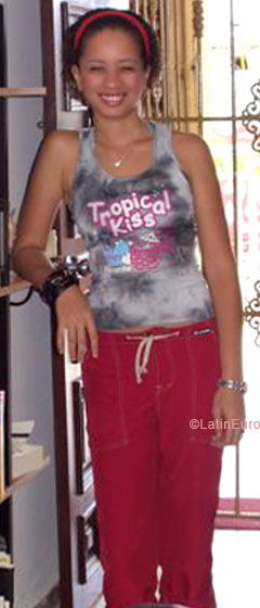 Date this beautiful Mexico girl Leonor from Santo Domingo N2352