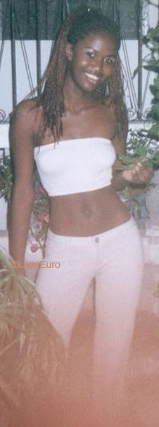 Date this tall Honduras girl Blanca from Choloma N2393