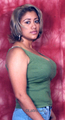 Date this happy Honduras girl Thelma from  N2573