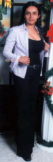 Date this athletic Honduras girl Blanca from Olancho N2841