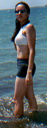 Date this delightful Honduras girl Alma from Choloma N2847
