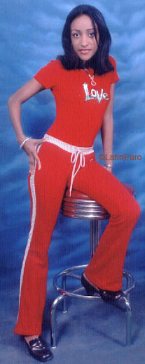 Date this happy Any Country girl Janelly from  N3114