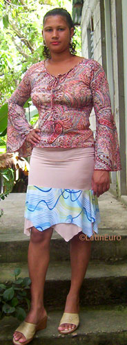 Date this good-looking Any Country girl Bernada from  N3122