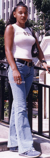 Date this funny Honduras girl Odilia from Choloma N3159