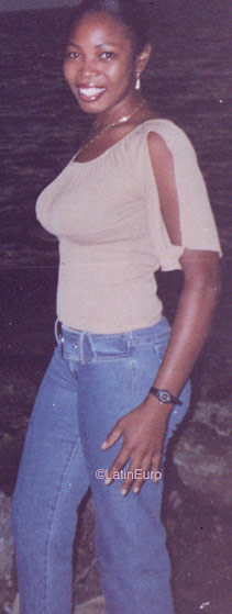 Date this cute Honduras girl Vianey from  N3264