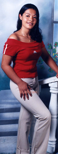 Date this good-looking Honduras girl Elvia from Yoro N3353