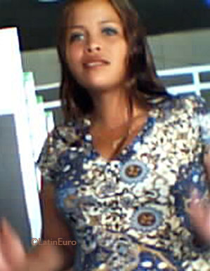 Date this charming Honduras girl Dunia from Choloma N3417