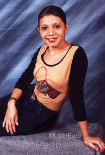 Date this gorgeous Honduras girl Bessy from San Pedro Sula N3561