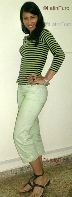 Date this athletic Any Country girl Milli from Santo Domingo N5