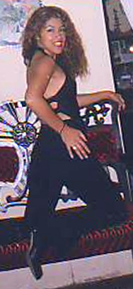 Date this hard body Peru girl Sandra from Lima N27