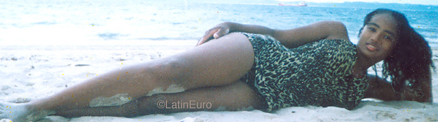 Date this sensual Any Country girl Ratsoarifirnga from  N3871