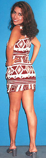 Date this hard body Peru girl Karina from Lima N3771