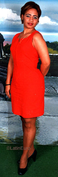 Date this beautiful Panama girl Leyda from  N3714