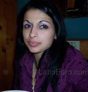 Date this funny United Kingdom girl UNIQUE from Manchester GB43