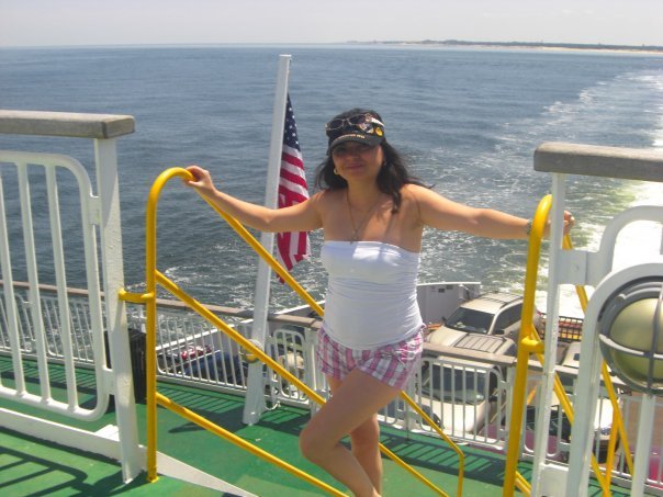 Date this happy United States girl Monika from Elmhurst CO593