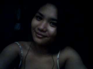 Date this sensual Philippines girl Lezi from Badoc PH87