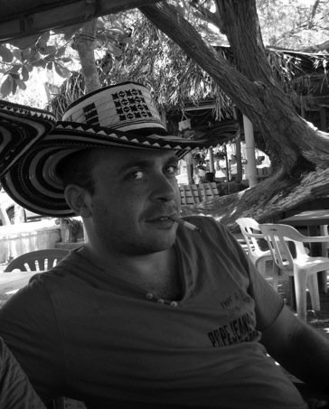 Date this georgeous Colombia man Bokachankla77 from Cali CO1065