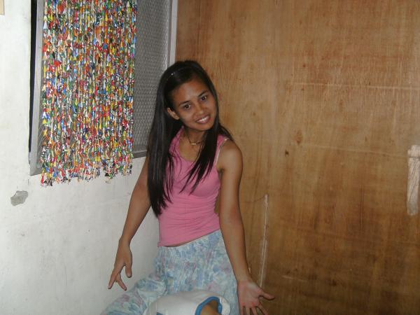 Date this georgeous Philippines girl Imsingle from Quezon City PH129