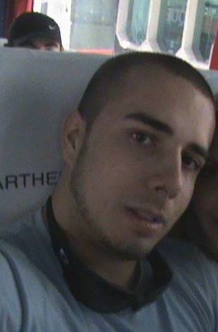 Date this tall Brazil man Digo from porto alegre BR1908