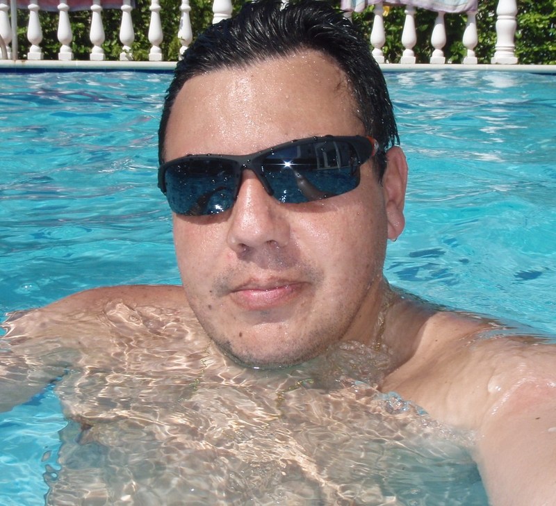 Date this hot Colombia man Andres from Bogota CO1794