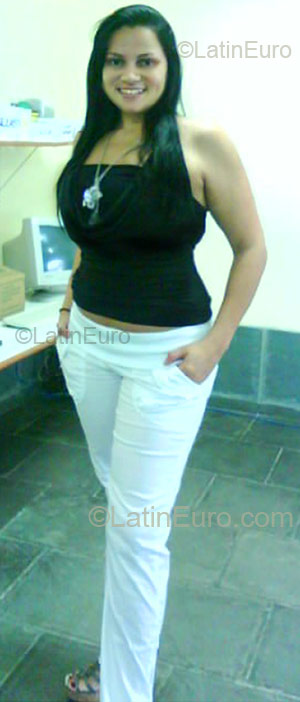 Date this happy Brazil girl Helen Clarice from Rio De Janeiro BR4563