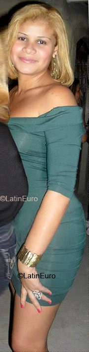 Date this nice looking Brazil girl Janateles from Rio De Janeiro BR5144