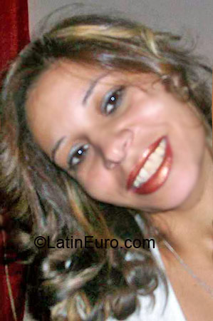 Date this young Brazil girl Evaneide from Brasilia BR4682