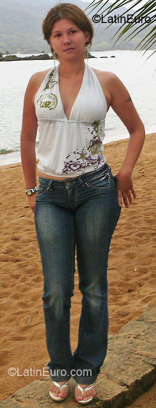 Date this attractive Brazil girl Tatiane from Santa Barbara D Oeste BR3216